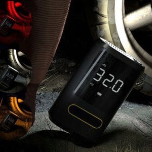 Avtomobilska LED aku. 2000mAh kompresorska črpalka do 10Bar z LCD 12 Avtomobilska LED aku. 2000mAh kompresorska črpalka do 10Bar z LCD