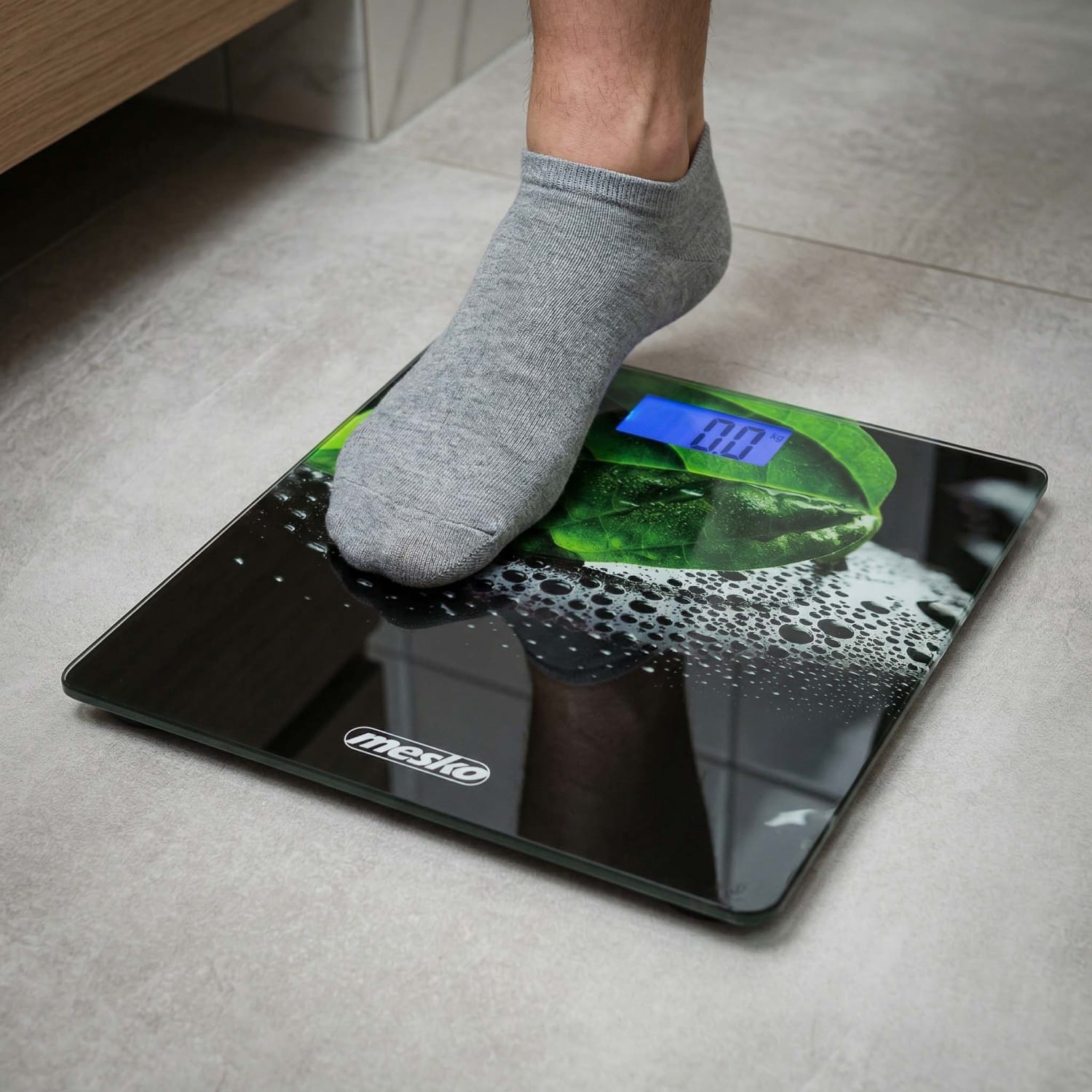 Digitalna steklena osebna tehtnica do 150kg LCD narava 5 Digitalna steklena osebna tehtnica s potiskom zelenih bambusovih stebel